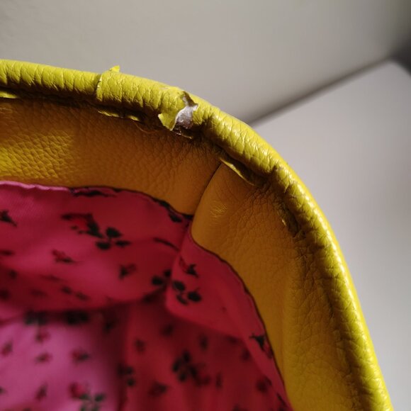 Betsey Johnson Banana Split Tote Bag Fruit Striped Yellow - Picture 14 of 16